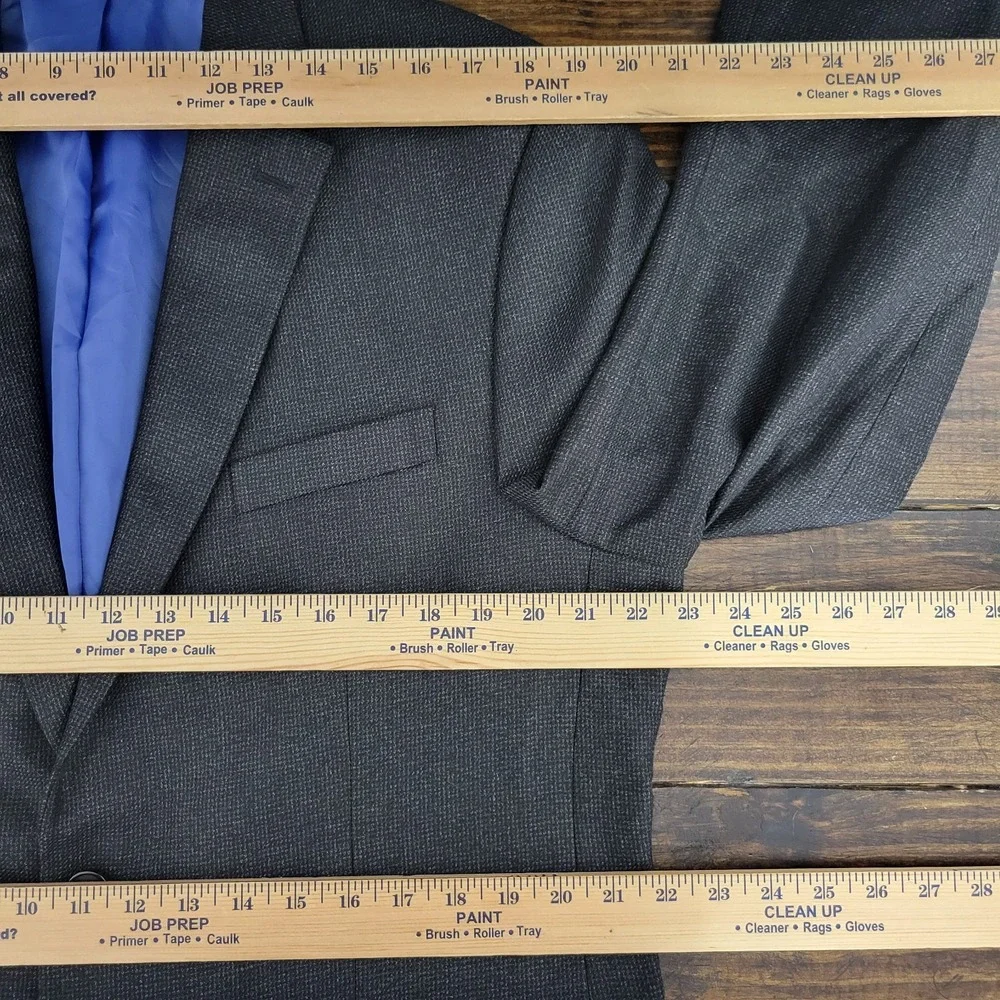 Chaps Men's Sport Coat Blazer Two Button Charcoal‎ Black Poly Blend Size 44R